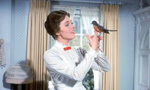 Η θρυλική Μαίρη Πόπινς που ενσάρκωσε η Τζούλι Άντριους έγινε 90 χρόνων!