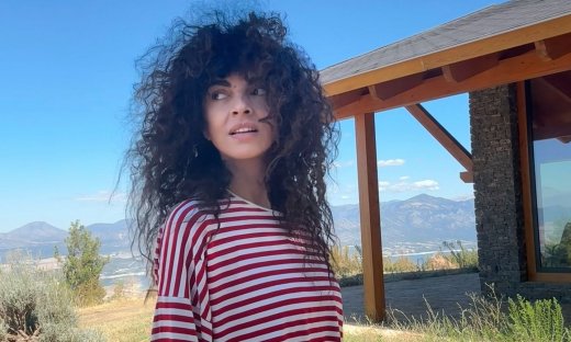 Μαρία Σολωμού: Oι σπάνιες παιδικές φωτογραφίες ανήμερα των γενεθλίων της - Πόσο χρονών έγινε;