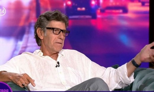 Μπέζος: «Δεν μου εμφανίζονται πια με το μικρόφωνο, εξαφανίζονται-Η ανοησία παραμένει στην τηλεόραση»