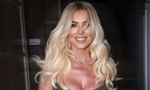 Κατερίνα Καινούργιου: Τελείωσε η φιάπα, δεν μπορώ καθόλου πλέον - Έβγαλε τα παπούτσια της