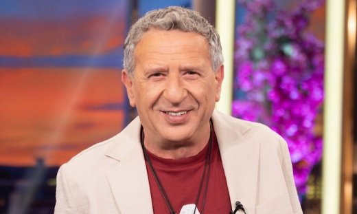 Κώστας Κόκλας: «Μου αρέσει να φλερτάρω και να κάνω παρέα με κορίτσια»