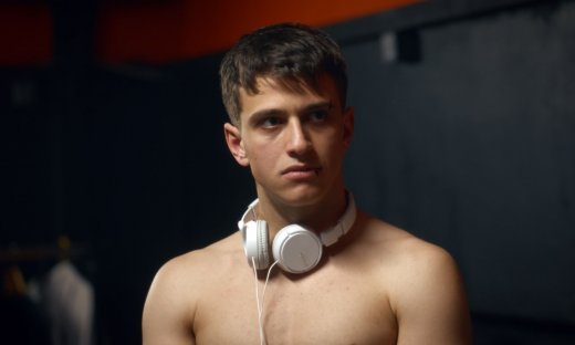 Το δίχτυ - Ο μποξέρ: Βουτιά στον σκοτεινό κόσμο του οργανωμένου εγκλήματος