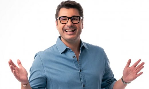 Οργισμένος ο Λάμπρος Κωνσταντάρας - «Δεν ασχολούμαι με το σκουπιδαριό» - Τι συνέβη;