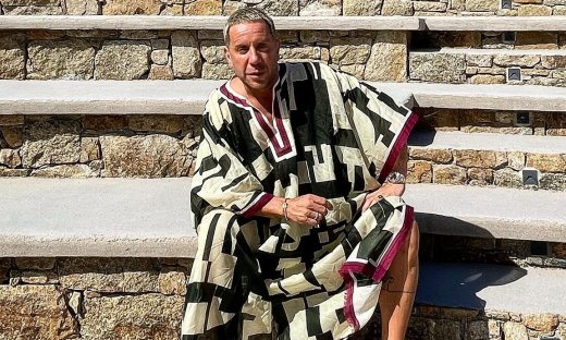 Γιώργος Μαζωνάκης: «Η αδερφή του, Βάσω, πολλές φορές ήταν πάρα πολύ σκληρή στους συνεργάτες του»