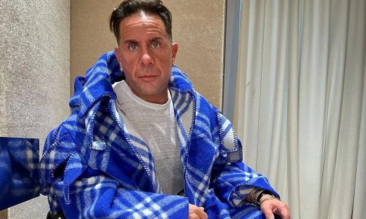 Γιώργος Μαζωνάκης Μετά το εξιτήριο αύριο (18/8) θα μιλήσει για όλα!