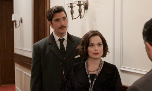 Grand Hotel: Το Χ και η ζήλια μεταμόρφωσαν τον Ρήγα σε… Σωσώ Παπαδήμα