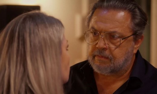 Να Μ’ Αγαπάς: Ο Θεόφιλος θέλει να διώξει τη Φωτεινή από το σπίτι