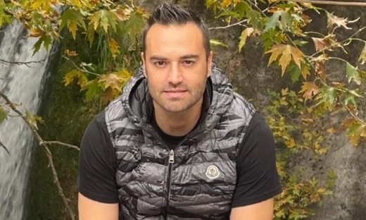 Κώστας Φραγκολιάς: Η έξοδος με ξανθιά συνοδό - Η on air απάντησή του