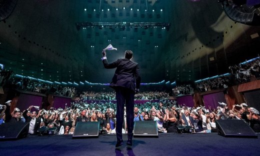 Κωνσταντίνος Αργυρός: Τριπλό sold out στην εμβληματική Όπερα του Σίδνεϊ