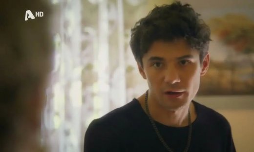 Να μ’αγαπάς: Ο Λευτέρης αντιμετωπίζει άγρια επίθεση στη φυλακή