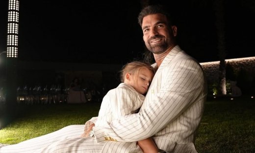 «Πώς μεγάλωσε έτσι;» - Ο Δημήτρης Αλεξάνδρου και το τρυφερό throwback με τον γιο του, Πάρη