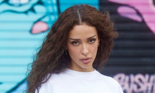 Ελένη Φουρέιρα: Το απολαυστικό βίντεο από το πάρκο, κάνοντας πατίνι με τον μικρό Ερμή