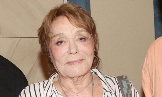 Μπέτυ Αρβανίτη: «H μεγάλη προσφορά του παλιού ελληνικού κινηματογράφου ήταν οι σπουδαίοι κωμικοί»