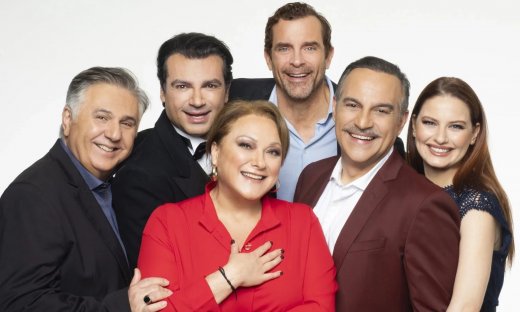 Μαρκουλάκης: «Το όνομα» σε κάνει να γελάς µε κάτι που έχει περιεχόµενο, βάθος και ευφυές χιούµορ