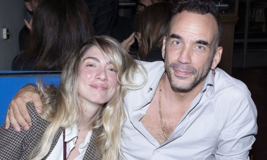 Πάνος Μουζουράκης - Μαριλού Κόζαρη: Έξοδος χωρίς τα παιδιά, με χαμόγελα και αγαπημένους φίλους