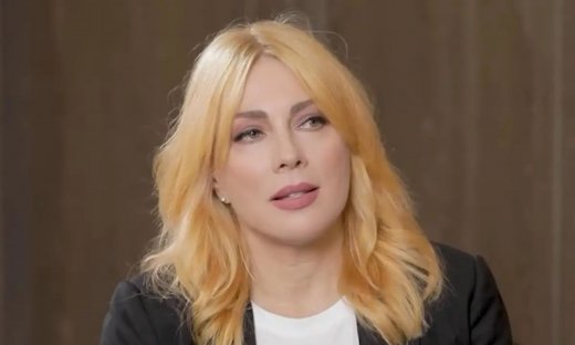 Σμαράγδα Καρύδη: «Χρωστάω στην Αλίκη Βουγιουκλάκη»