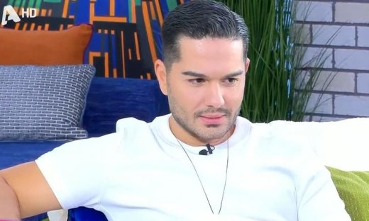 Χρήστος Μάστορας: «Έλαβα ένα μήνυμα από τον πατέρα μου που ήταν μαχαιριά στην καρδιά»