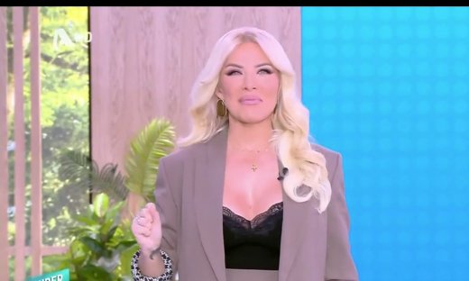 Ανανεωμένη η Καινούργιου: «Επιτέλους, έβαψα τα μαλλιά μου - Αισθάνομαι καλύτερα έτσι»