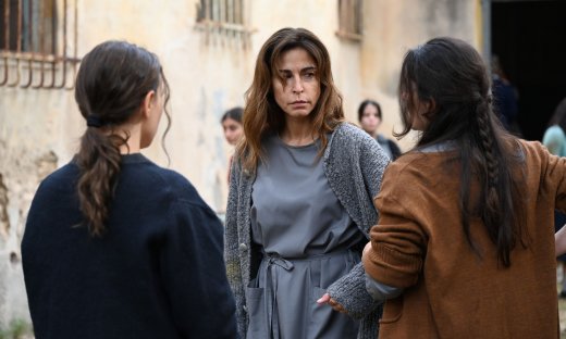 Άγιος έρωτας: Η Χριστίνα περνάει τις πρώτες φρικτές ώρες στη φυλακή!