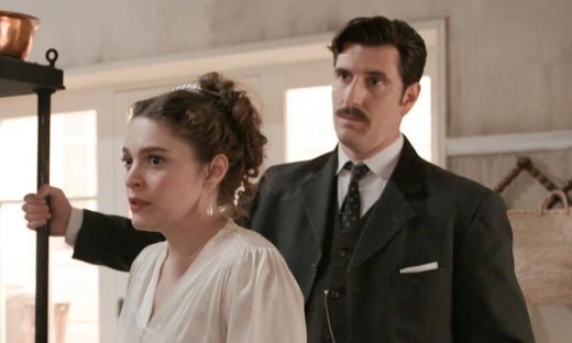 Grand Hotel: O Ρήγας φυλακίζει την Αλίκη – Ο Πέτρος το σκάει για να την συναντήσει