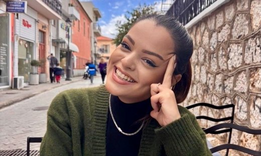 Μαριτίνα Ντενίση: Η νέα -όλο γεμάτη- έρωτα φωτό με τον σύντροφό της & το σχόλιο της μαμάς της, Μιμής