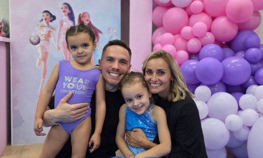 Σοφία Πετρούνια: Το υπέροχο birthday party, η εντυπωσιακή τούρτα και τα τρυφερά λόγια του μπαμπά της