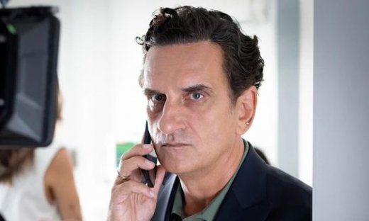 Ο δικαστής – επεισόδια: O Σταβέρης ανατινάζει το βενζινάδικο του Δράκου