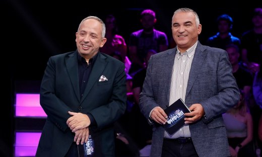 Η Ελλάδα ψηφίζει: Δεν κόβεται αλλά ολοκληρώνεται - Η αλήθεια για το τέλος του τηλεπαιχνιδιού