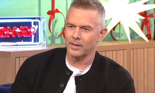 Χρήστος Λούλης: «Ο κόσμος έφευγε & έβριζε! Είχε λειτουργήσει ως αντίστροφος ναρκισσισμός»