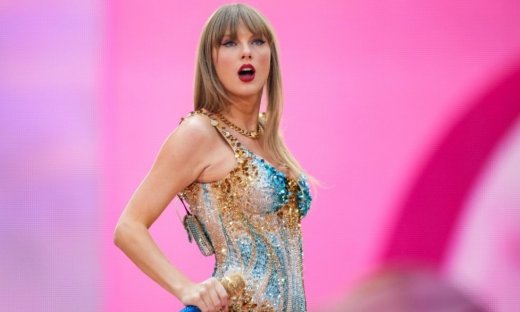 Τέιλορ Σουίφτ: Έγινε έμπνευση για τη λέξη της χρονιάς «parasocial» – Πώς συνδέονται;