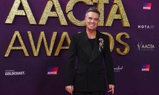 Ρόμπι Γουίλιαμς: Περήφανος μπαμπάς για το ντεμπούτο της κόρης του, Τέντι στην υποκριτική