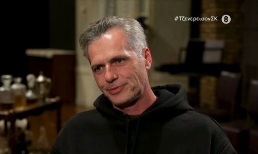 Μάριος Αθανασίου: «Να τελειώσουμε μ’ αυτές τις μπούρδες, ότι όλα είναι υπέροχα όταν κάνεις παιδί»