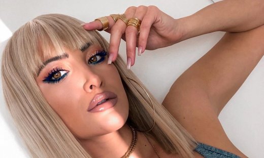 «Ωραία μάνα, μπράβο» - Κατακραυγή κάτω από το νέο βίντεο της Ιωάννας Τούνη από τη Σαντορίνη