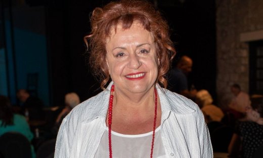 Ελένη Κοκκίδου: «Νομίζεις ότι με τα υλικά αγαθά καθάρισες, και μια μέρα ξυπνάς με κατάθλιψη»