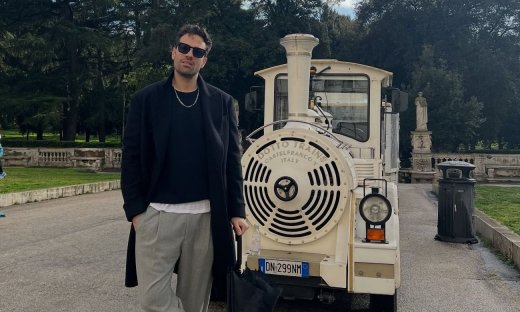 Ο Κωνσταντίνος Αργυρός είναι ερωτευμένος με τη Ρώμη και δεν το κρυβει - Οι φωτό σαν καρτ ποστάλ!