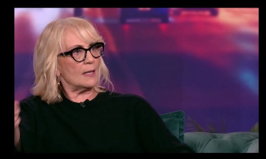 Αφοπλιστική η Θέμις Μπαζάκα – Οι τραγωδίες, το πένθος και το μισθολογικό gap