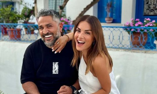 Λασκαράκη για Σουλτάτο: «Κάπως το συνηθίσαμε, κάπως μας αρέσει – Συντηρεί τη σχέση ζωντανή»