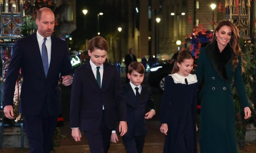 Πρίγκιπας Ουίλιαμ-Κέιτ Μίντλετον: Εμφάνιση με τα παιδιά τους σε επίσημη εκδήλωση για τα Χριστούγεννα