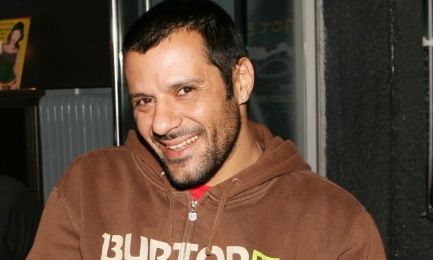 Γιώργος Σεϊταρίδης: Επέστρεψε στο θεατρικό σανίδι μετά από 12 χρόνια! Οι πρώτες εικόνες