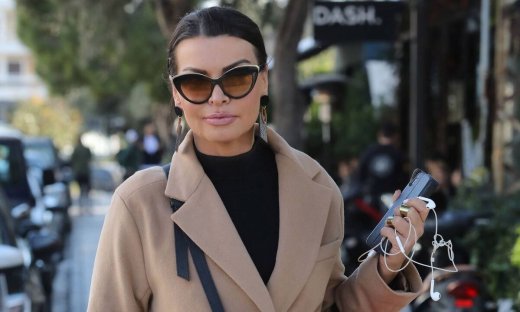 Νίνα Λοτσάρη: «Πιστεύω ότι κάθε γυναίκα αξίζει ασφάλεια, σεβασμό, στήριξη & είμαι εδώ για να...»