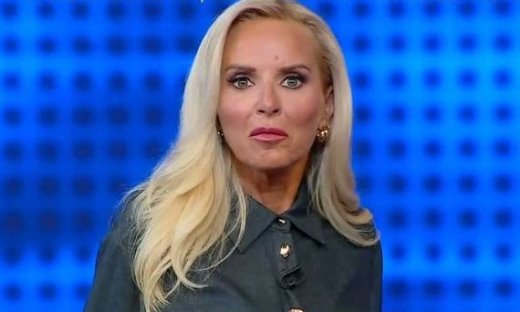 The Chase: Άφωνη η Μπεκατώρου - «Αυτός είναι ο πονηρός ε;»