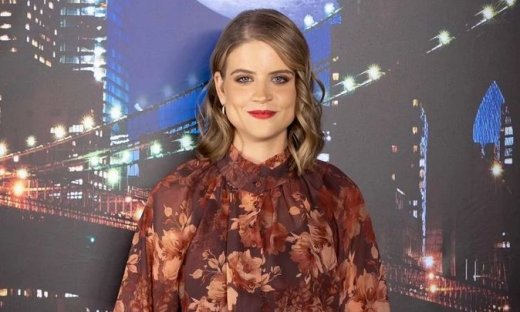 Έλλη Παπαγεωργίου: Το χριστουγεννιάτικο παιχνίδι που δεν αφήνει η κόρη της Μιχαλάκη από τα χέρια της