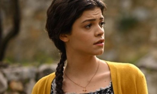 Άγιος έρωτας - Η Τζένη Καζάκου έδωσε spoiler: «Κάποιος επιστρέφει στη ζωή της Δώρας»