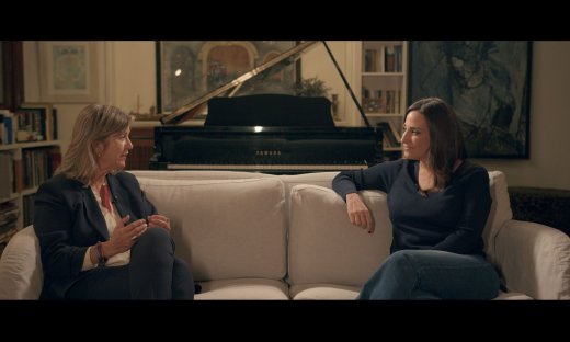 Mega Stories - O Θάνος Μικρούτσικος μέσα από τα λόγια των ανθρώπων του