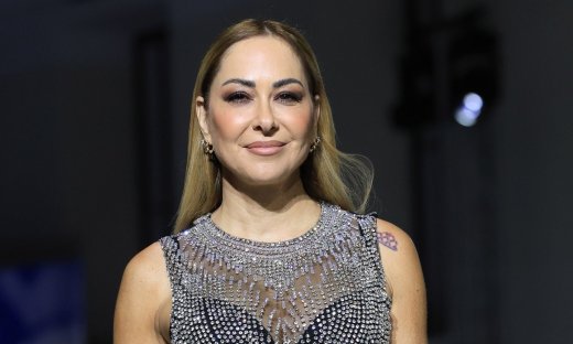 Η Μελίνα Ασλανίδου στο catwalk - Η εκρηκτική παρουσία στο Bridal Fashion Week 2025!