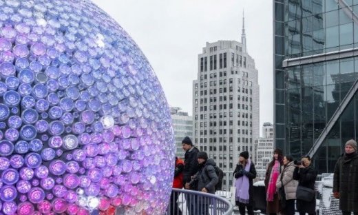 Η Σφαίρα, σύμβολο της έλευσης του νέου έτους, κοσμεί ήδη την Times Square