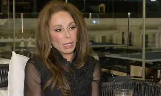 Βούλα Πατουλίδου: «Το πένθος είναι μη διαχειρίσιμο. Δεν έχω το κουράγιο να στολίσω»