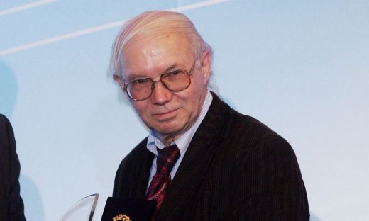 Έφυγε από τη ζωή ο αθλητικός δημοσιογράφος, Σταύρος Πετρακόπουλος