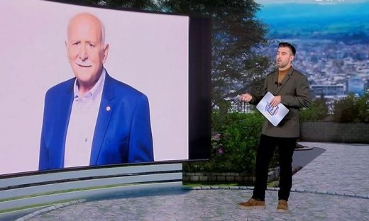 Τσιμιτσέλης:«Όταν ήμουν στο γυμνάσιο, ξυπνούσα το πρωί & μαζί με το γάλα μου έβλεπα Καλημέρα Ελλάδα»
