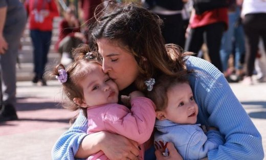 Αριάνα και Φιλίππα Τανιμανίδη: Είναι μόλις 4 και είναι απίστευτο σε πόσες χώρες έχουν ταξιδέψει!